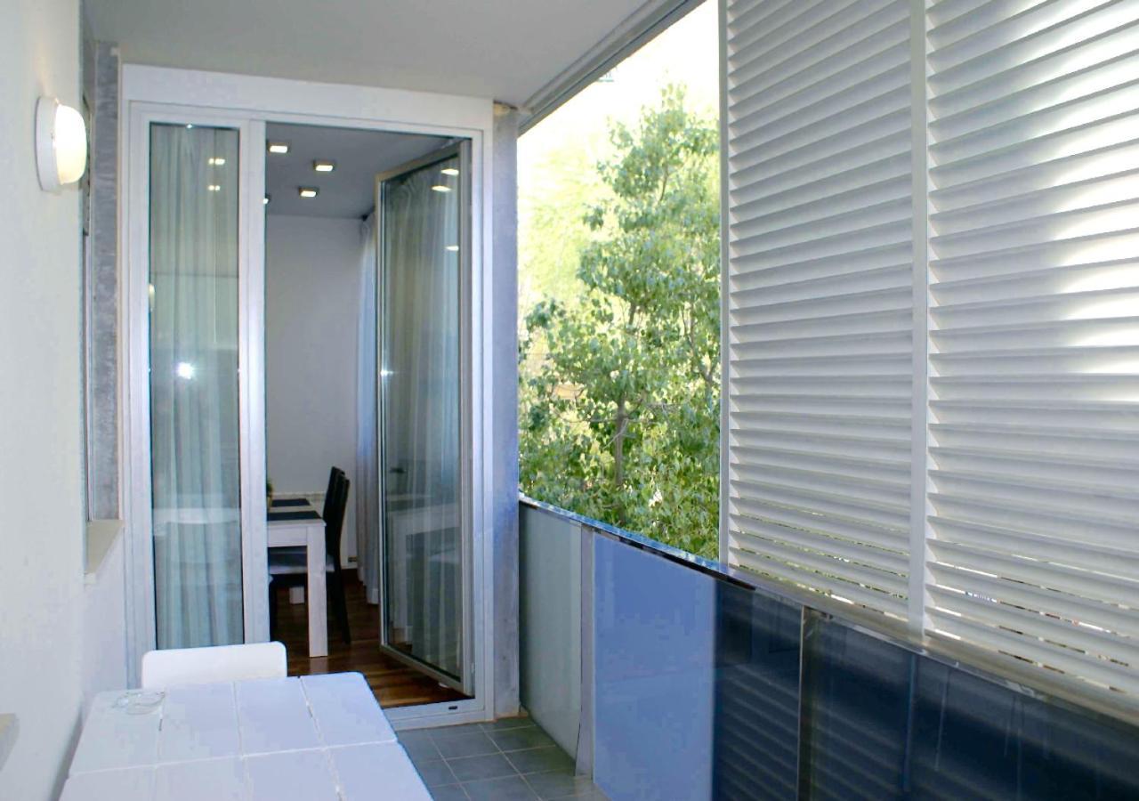 Carmed Homely Apartment By Hlclub Agency Vilanova i la Geltrú Exteriör bild