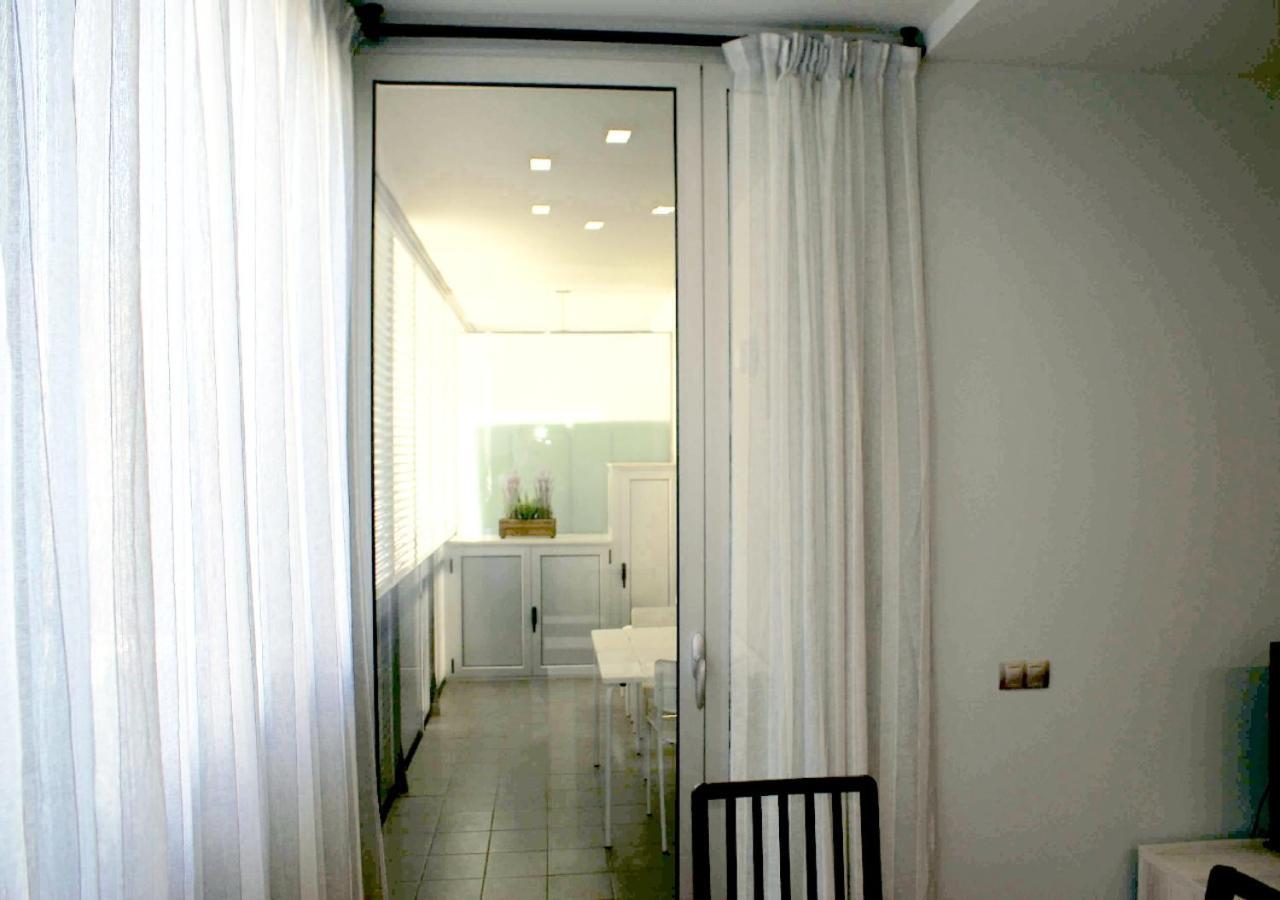 Carmed Homely Apartment By Hlclub Agency Vilanova i la Geltrú Exteriör bild