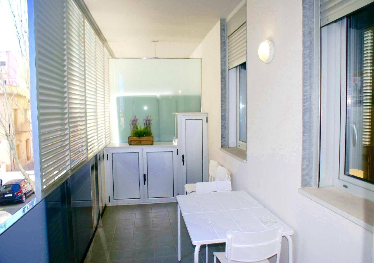 Carmed Homely Apartment By Hlclub Agency Vilanova i la Geltrú Exteriör bild